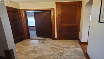 2412 Tiffin Road, Fremont, 43420, 3 Bedrooms Bedrooms, ,2 BathroomsBathrooms,Residential,For Sale,Tiffin,20251270