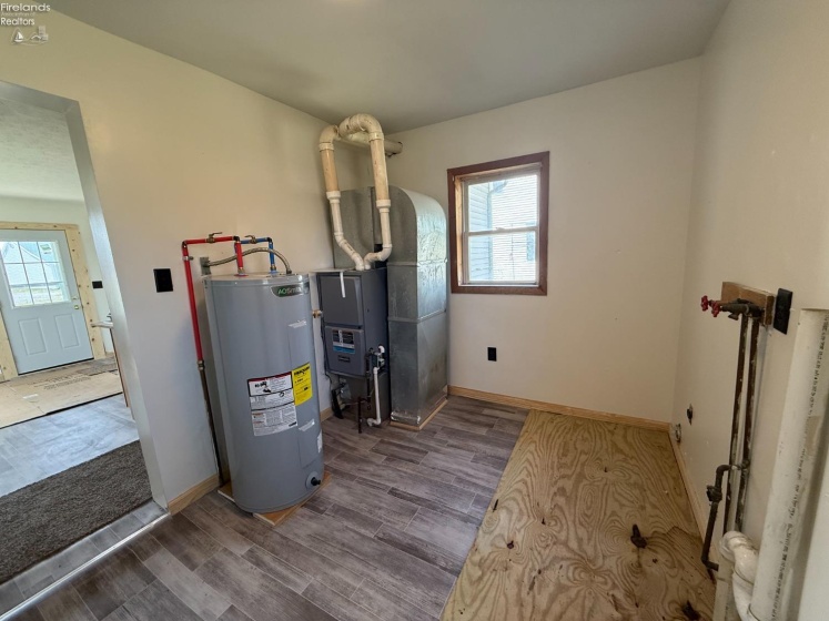 236 Main Street, Oak Harbor, 43449, 3 Bedrooms Bedrooms, ,1 BathroomBathrooms,Residential,For Sale,Main,20251313
