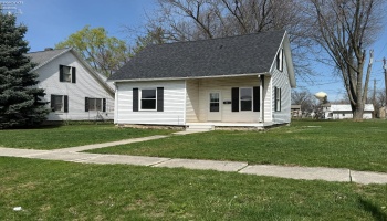 236 Main Street, Oak Harbor, 43449, 3 Bedrooms Bedrooms, ,1 BathroomBathrooms,Residential,For Sale,Main,20251313