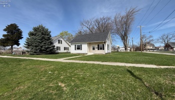 236 Main Street, Oak Harbor, 43449, 3 Bedrooms Bedrooms, ,1 BathroomBathrooms,Residential,For Sale,Main,20251313
