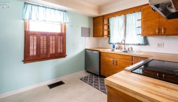 315 columbus, Fremont, 43420, 3 Bedrooms Bedrooms, ,2 BathroomsBathrooms,Residential,For Sale,columbus,20251112 315 columbus, Fremont, 43420, 3 Bedrooms Bedrooms, ,2 BathroomsBathrooms,Residential,For Sale,columbus,20251112