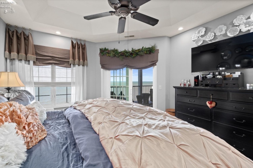 2892 Whispering Shores Drive, Vermilion, 44089, 2 Bedrooms Bedrooms, ,2 BathroomsBathrooms,Residential,For Sale,Whispering Shores,20251260
