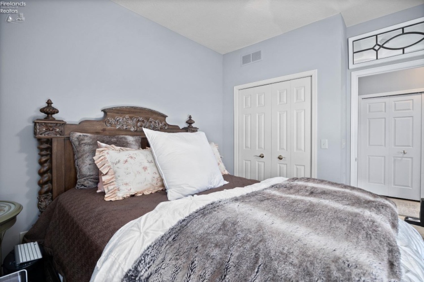 2892 Whispering Shores Drive, Vermilion, 44089, 2 Bedrooms Bedrooms, ,2 BathroomsBathrooms,Residential,For Sale,Whispering Shores,20251260