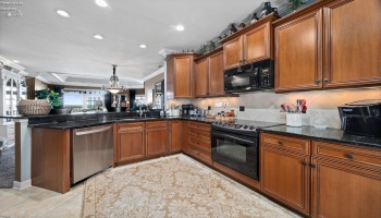 2892 Whispering Shores Drive, Vermilion, 44089, 2 Bedrooms Bedrooms, ,2 BathroomsBathrooms,Residential,For Sale,Whispering Shores,20251260