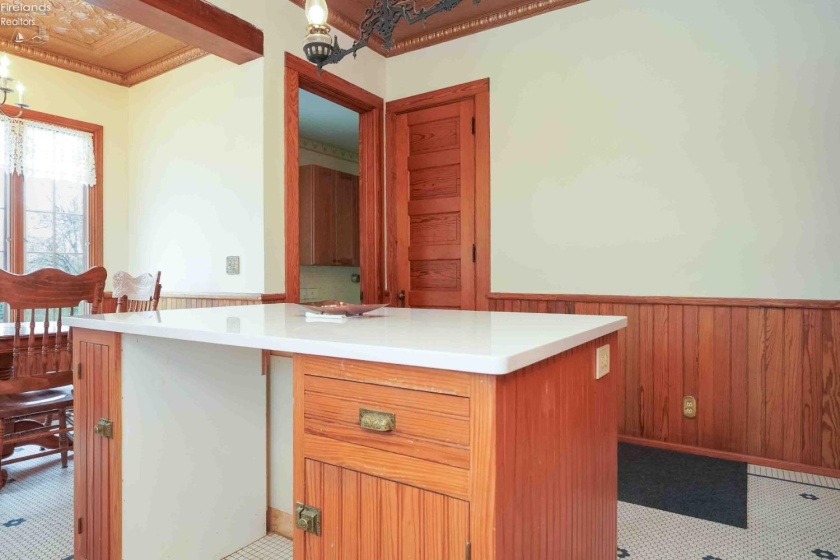 230 Main Street, Clyde, 43410, 4 Bedrooms Bedrooms, ,5 BathroomsBathrooms,Residential,For Sale,Main,20251276