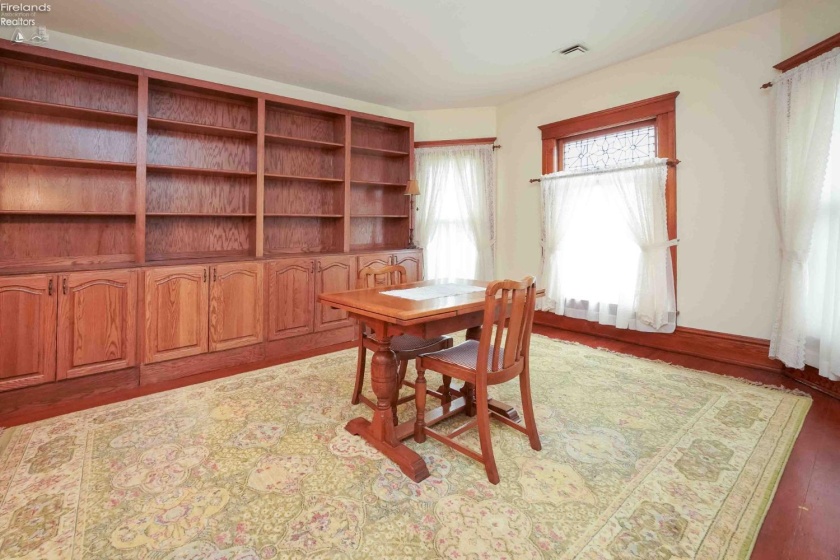 230 Main Street, Clyde, 43410, 4 Bedrooms Bedrooms, ,5 BathroomsBathrooms,Residential,For Sale,Main,20251276