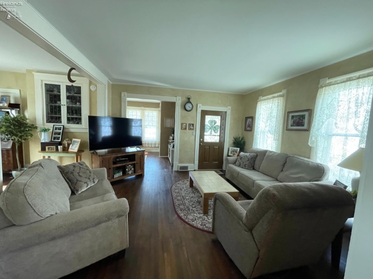 191 Main Street, Norwalk, 44857, 3 Bedrooms Bedrooms, ,2 BathroomsBathrooms,Residential,For Sale,Main,20251003
