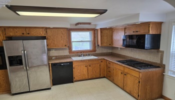 221 Spring Street, Willard, 44890, 3 Bedrooms Bedrooms, ,1 BathroomBathrooms,Residential,For Sale,Spring,20251349