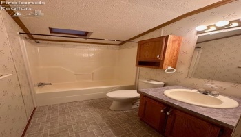 171 Morningside Drive, Port Clinton, 43452, 2 Bedrooms Bedrooms, ,2 BathroomsBathrooms,Residential,For Sale,Morningside,20251378