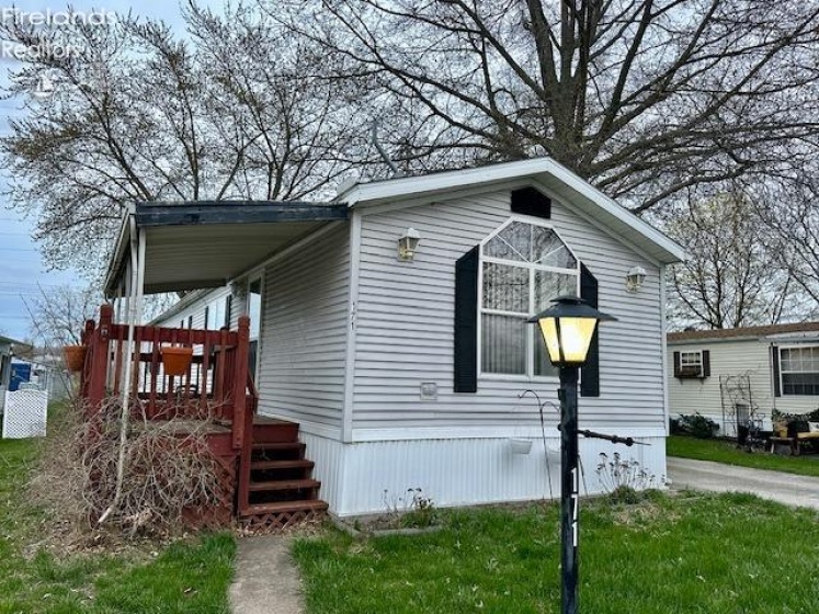 171 Morningside Drive, Port Clinton, 43452, 2 Bedrooms Bedrooms, ,2 BathroomsBathrooms,Residential,For Sale,Morningside,20251378