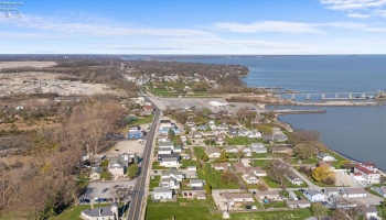 105 Cherry Street, Marblehead, 43440, 3 Bedrooms Bedrooms, ,2 BathroomsBathrooms,Residential,For Sale,Cherry,20251379
