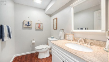 basement 1/2 bath