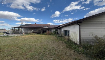 11725 Pemberville Road, Bradner, 43606, 6 Bedrooms Bedrooms, ,2 BathroomsBathrooms,Residential,For Sale,Pemberville,20251376