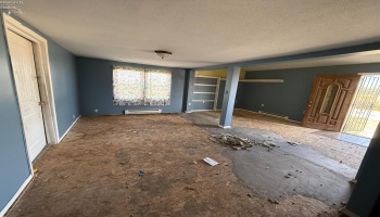 11725 Pemberville Road, Bradner, 43606, 6 Bedrooms Bedrooms, ,2 BathroomsBathrooms,Residential,For Sale,Pemberville,20251376