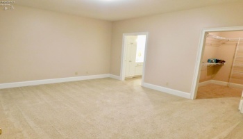 7 Executive Village Court, Norwalk, 44857, 2 Bedrooms Bedrooms, ,2 BathroomsBathrooms,Residential,For Sale,Executive Village,20251407