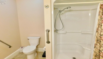 7 Executive Village Court, Norwalk, 44857, 2 Bedrooms Bedrooms, ,2 BathroomsBathrooms,Residential,For Sale,Executive Village,20251407