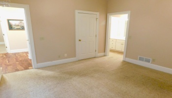 7 Executive Village Court, Norwalk, 44857, 2 Bedrooms Bedrooms, ,2 BathroomsBathrooms,Residential,For Sale,Executive Village,20251407