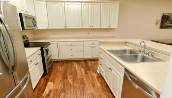 7 Executive Village Court, Norwalk, 44857, 2 Bedrooms Bedrooms, ,2 BathroomsBathrooms,Residential,For Sale,Executive Village,20251407