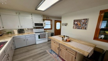 825 Myrtle Avenue, Willard, 44890, 3 Bedrooms Bedrooms, ,2 BathroomsBathrooms,Residential,For Sale,Myrtle,20251365 825 Myrtle Avenue, Willard, 44890, 3 Bedrooms Bedrooms, ,2 BathroomsBathrooms,Residential,For Sale,Myrtle,20251365