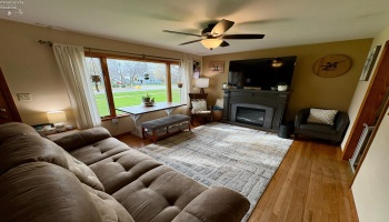 825 Myrtle Avenue, Willard, 44890, 3 Bedrooms Bedrooms, ,2 BathroomsBathrooms,Residential,For Sale,Myrtle,20251365 825 Myrtle Avenue, Willard, 44890, 3 Bedrooms Bedrooms, ,2 BathroomsBathrooms,Residential,For Sale,Myrtle,20251365