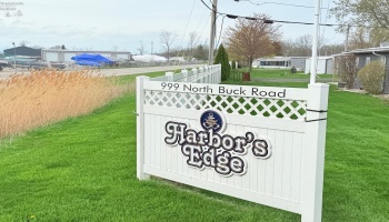 999 Buck Rd., Marblehead, 43440, 2 Bedrooms Bedrooms, ,1 BathroomBathrooms,Residential,For Sale,Buck Rd.,20251417