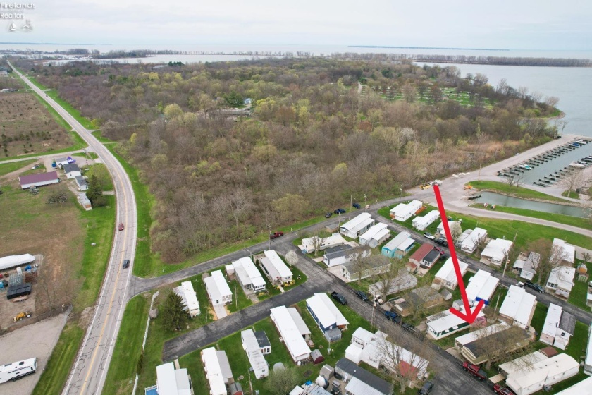 999 Buck Rd., Marblehead, 43440, 2 Bedrooms Bedrooms, ,1 BathroomBathrooms,Residential,For Sale,Buck Rd.,20251417