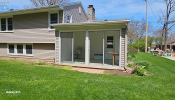 1313 4th Street, Marblehead, 43440, 3 Bedrooms Bedrooms, ,2 BathroomsBathrooms,Residential,For Sale,4th,20251424