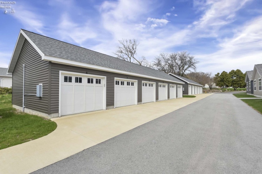 10850 Bayshore Road Heron, Marblehead, 43440, 3 Bedrooms Bedrooms, ,2 BathroomsBathrooms,Residential,For Sale,Bayshore Road Heron,20251256