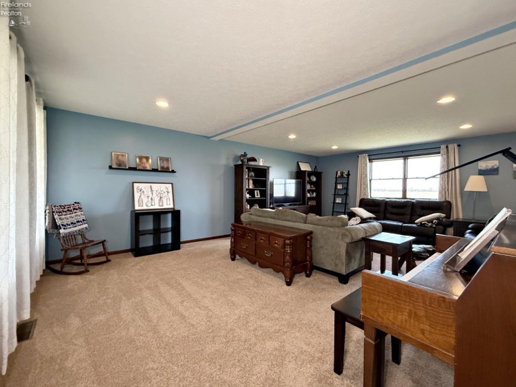 1660 Township Road 119, Tiffin, 44883, 4 Bedrooms Bedrooms, ,3 BathroomsBathrooms,Residential,For Sale,Township Road 119,20251406