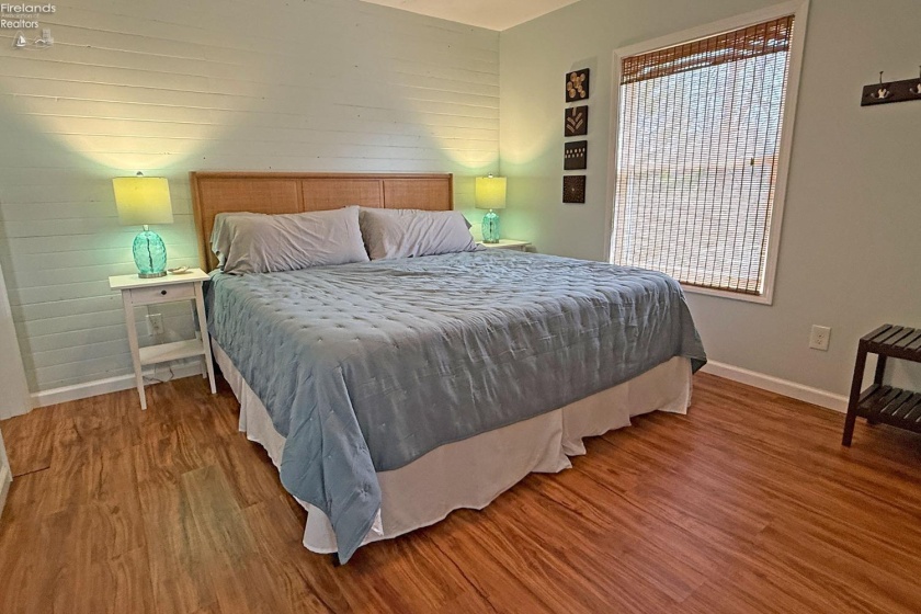 205 Lower Cliff, Kelleys Island, 43438, 4 Bedrooms Bedrooms, ,2 BathroomsBathrooms,Residential,For Sale,Lower Cliff,20251298