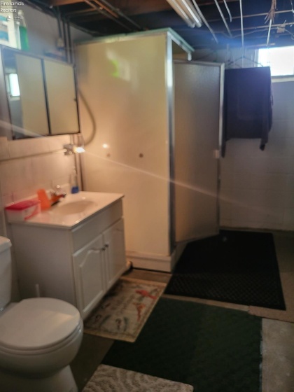126 Roger Avenue, Bellevue, 44811, 3 Bedrooms Bedrooms, ,2 BathroomsBathrooms,Residential,For Sale,Roger,20251333
