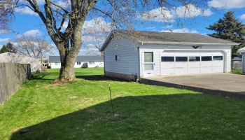 126 Roger Avenue, Bellevue, 44811, 3 Bedrooms Bedrooms, ,2 BathroomsBathrooms,Residential,For Sale,Roger,20251333 126 Roger Avenue, Bellevue, 44811, 3 Bedrooms Bedrooms, ,2 BathroomsBathrooms,Residential,For Sale,Roger,20251333