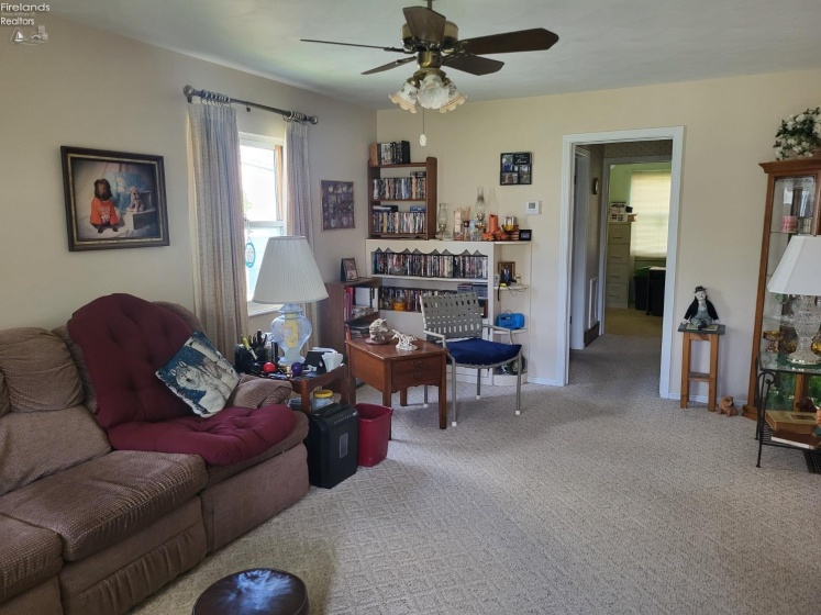 126 Roger Avenue, Bellevue, 44811, 3 Bedrooms Bedrooms, ,2 BathroomsBathrooms,Residential,For Sale,Roger,20251333