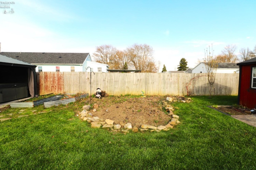 25 Willard Avenue, Norwalk, 44857, 2 Bedrooms Bedrooms, ,1 BathroomBathrooms,Residential,For Sale,Willard,20251373