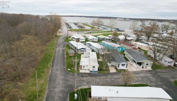 999 Buck Rd., Marblehead, 43440, 2 Bedrooms Bedrooms, ,1 BathroomBathrooms,Residential,For Sale,Buck Rd.,20251354