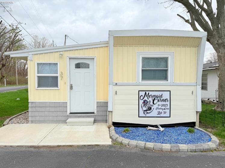 999 Buck Rd., Marblehead, 43440, 2 Bedrooms Bedrooms, ,1 BathroomBathrooms,Residential,For Sale,Buck Rd.,20251354