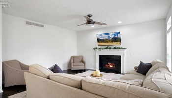 5555 Bay Pointe Circle, Port Clinton, 43452, 4 Bedrooms Bedrooms, ,3 BathroomsBathrooms,Residential,For Sale,Bay Pointe,20251371