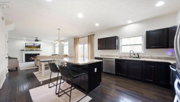5555 Bay Pointe Circle, Port Clinton, 43452, 4 Bedrooms Bedrooms, ,3 BathroomsBathrooms,Residential,For Sale,Bay Pointe,20251371