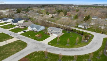 5555 Bay Pointe Circle, Port Clinton, 43452, 4 Bedrooms Bedrooms, ,3 BathroomsBathrooms,Residential,For Sale,Bay Pointe,20251371