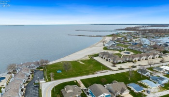 5555 Bay Pointe Circle, Port Clinton, 43452, 4 Bedrooms Bedrooms, ,3 BathroomsBathrooms,Residential,For Sale,Bay Pointe,20251371