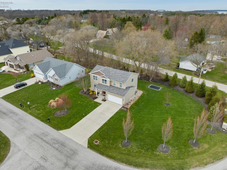 5555 Bay Pointe Circle, Port Clinton, 43452, 4 Bedrooms Bedrooms, ,3 BathroomsBathrooms,Residential,For Sale,Bay Pointe,20251371