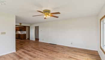 1314 Stoner, Fostoria, 44830, 3 Bedrooms Bedrooms, ,1 BathroomBathrooms,Residential,For Sale,Stoner,20251391 1314 Stoner, Fostoria, 44830, 3 Bedrooms Bedrooms, ,1 BathroomBathrooms,Residential,For Sale,Stoner,20251391