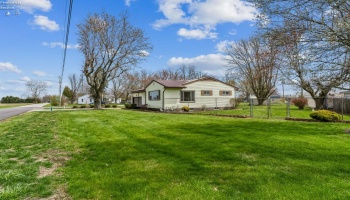 1314 Stoner, Fostoria, 44830, 3 Bedrooms Bedrooms, ,1 BathroomBathrooms,Residential,For Sale,Stoner,20251391 1314 Stoner, Fostoria, 44830, 3 Bedrooms Bedrooms, ,1 BathroomBathrooms,Residential,For Sale,Stoner,20251391