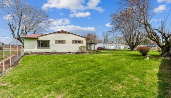 1314 Stoner, Fostoria, 44830, 3 Bedrooms Bedrooms, ,1 BathroomBathrooms,Residential,For Sale,Stoner,20251391 1314 Stoner, Fostoria, 44830, 3 Bedrooms Bedrooms, ,1 BathroomBathrooms,Residential,For Sale,Stoner,20251391