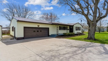 1314 Stoner, Fostoria, 44830, 3 Bedrooms Bedrooms, ,1 BathroomBathrooms,Residential,For Sale,Stoner,20251391 1314 Stoner, Fostoria, 44830, 3 Bedrooms Bedrooms, ,1 BathroomBathrooms,Residential,For Sale,Stoner,20251391