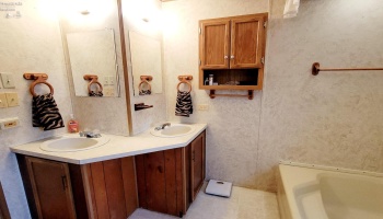 1763 Catawba Road, Port Clinton, 43452, 2 Bedrooms Bedrooms, ,1 BathroomBathrooms,Residential,For Sale,Catawba,20251400 1763 Catawba Road, Port Clinton, 43452, 2 Bedrooms Bedrooms, ,1 BathroomBathrooms,Residential,For Sale,Catawba,20251400