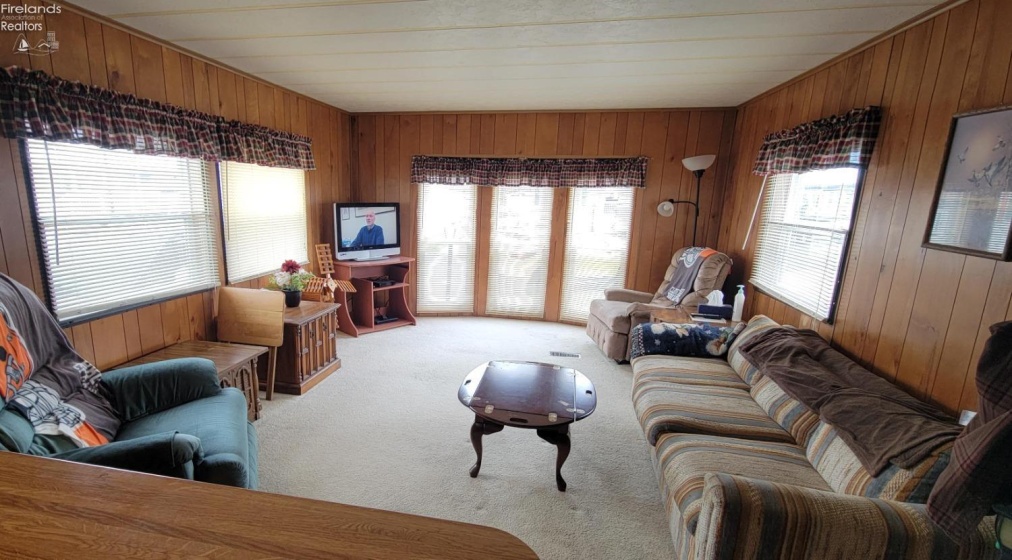 1763 Catawba Road, Port Clinton, 43452, 2 Bedrooms Bedrooms, ,1 BathroomBathrooms,Residential,For Sale,Catawba,20251400