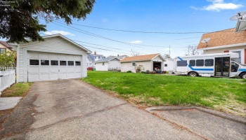 1225 Waverly, Sandusky, 44870, 3 Bedrooms Bedrooms, ,2 BathroomsBathrooms,Residential,For Sale,Waverly,20251366 1225 Waverly, Sandusky, 44870, 3 Bedrooms Bedrooms, ,2 BathroomsBathrooms,Residential,For Sale,Waverly,20251366