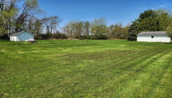 Big back yard. Big back yard.