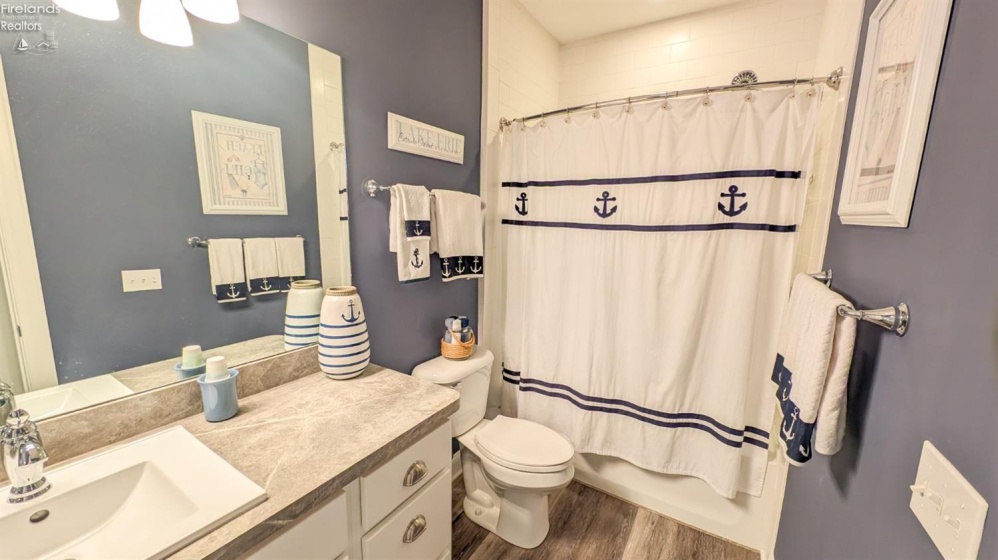 4736 Verona Drive, Port Clinton, 43452, 2 Bedrooms Bedrooms, ,2 BathroomsBathrooms,Residential,For Sale,Verona,20251421